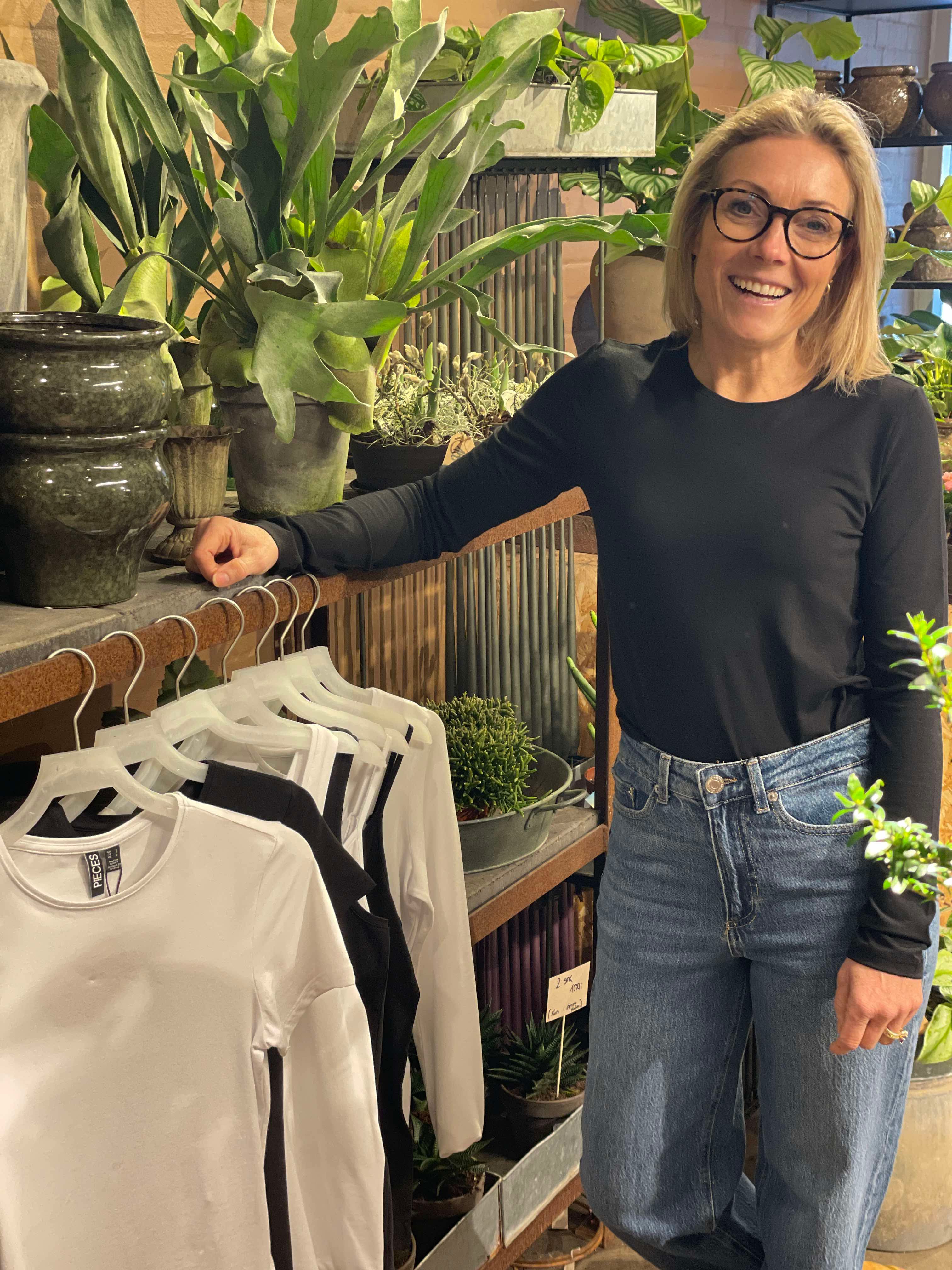 PCSIRENE T-shirt - black